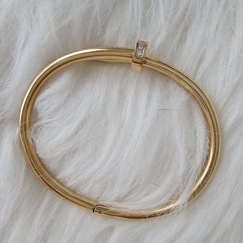 Gold nail bangle with crystals